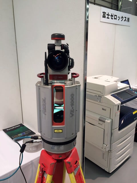 【写真】神戸清光EXPO2015 RIEGL製3Dレーザースキャナー「VZ-1000」