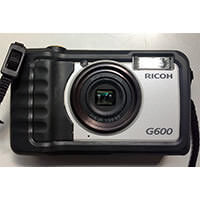 【写真】リコー 工事用防水デジタルカメラ G600中古品 本体（表面）