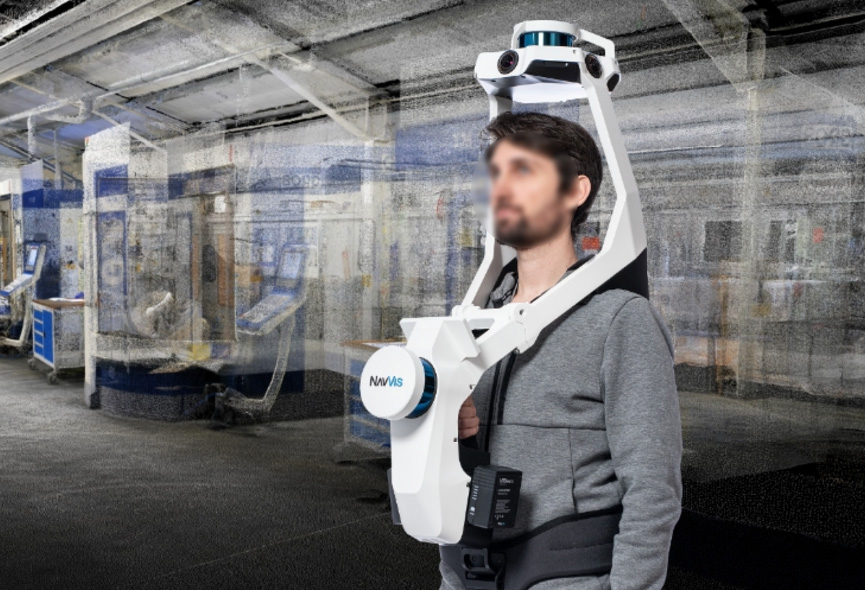 「NavVis VLX3」を装着したイメージ。映画『国宝』