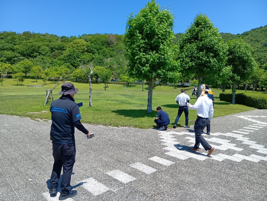 精度検証に使用するターゲットも配置していきます