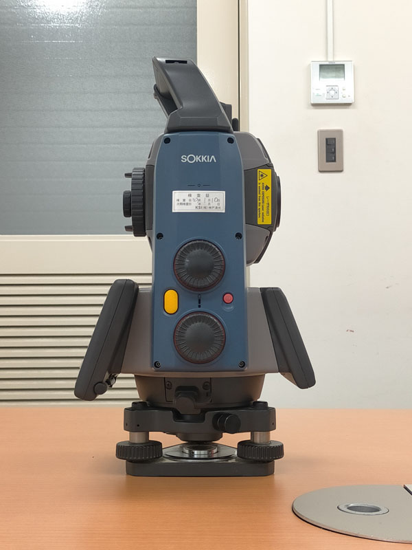 中古品セット （U-032） 【1】ソキア トータルステーションiX-1003 【2】リモートキャッチャーRC-PR4 【3】360°プリズムATP1(360°） 【4】データコレクタSHC500+SDRサーベイ　