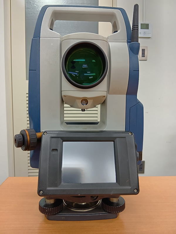 ソキア トータルステーション FX-105  中古品(U-027) 