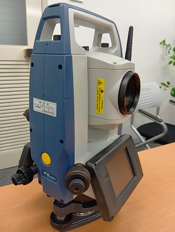 ソキア トータルステーション FX-105  中古品(U-027) 