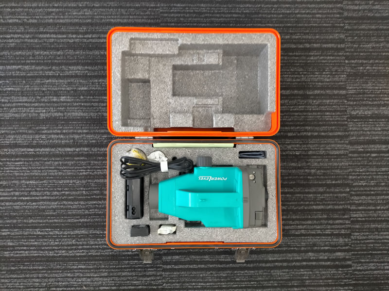 ソキア デジタルレベルSDL50 (スタッフBAS55付） 中古品（U-034）